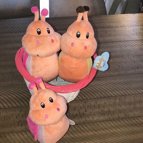NWT ABC Snail 🐌 Pals. Set of 3 Plush Snails with antennas by Kellybaby - Picture 1 of 17